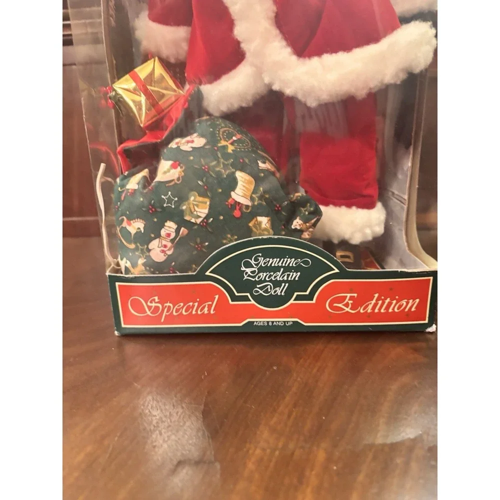 Vintage 1992 Christmas Fantasy Santa Claus Doll 15